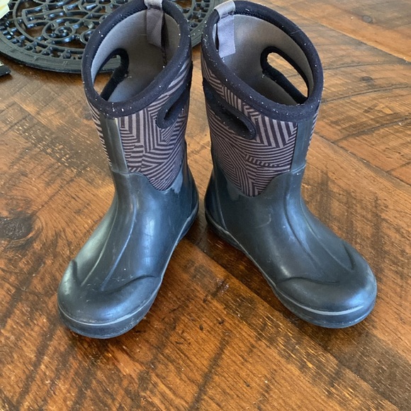 COPY - Bogs - Picture 2 of 4